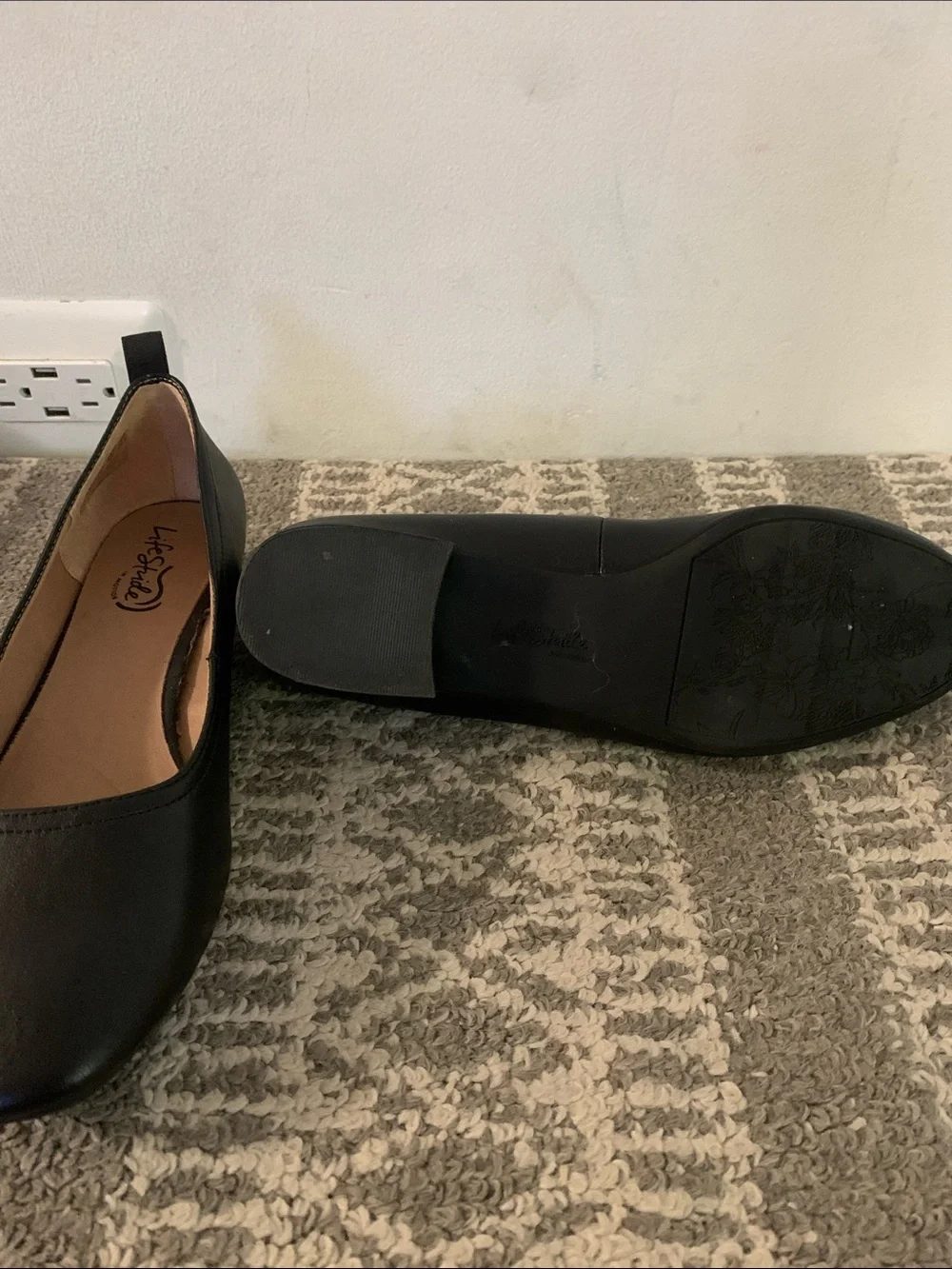 Life Stride Flats - Picture 4 of 4